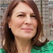 Licenciada en Filología Hispánica doy clases de español, lengua y literatura española. Todos los niveles